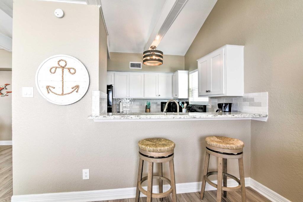 Beachfront Galveston Oasis Balconies, Ocean View! Bagian luar foto